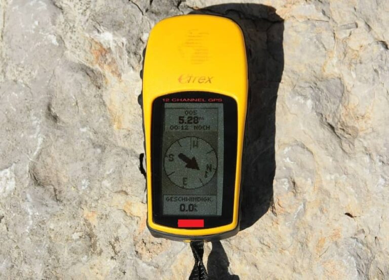 How to Use a Garmin eTrex GPS 10, 20, 22x, 32x GISRSStudy